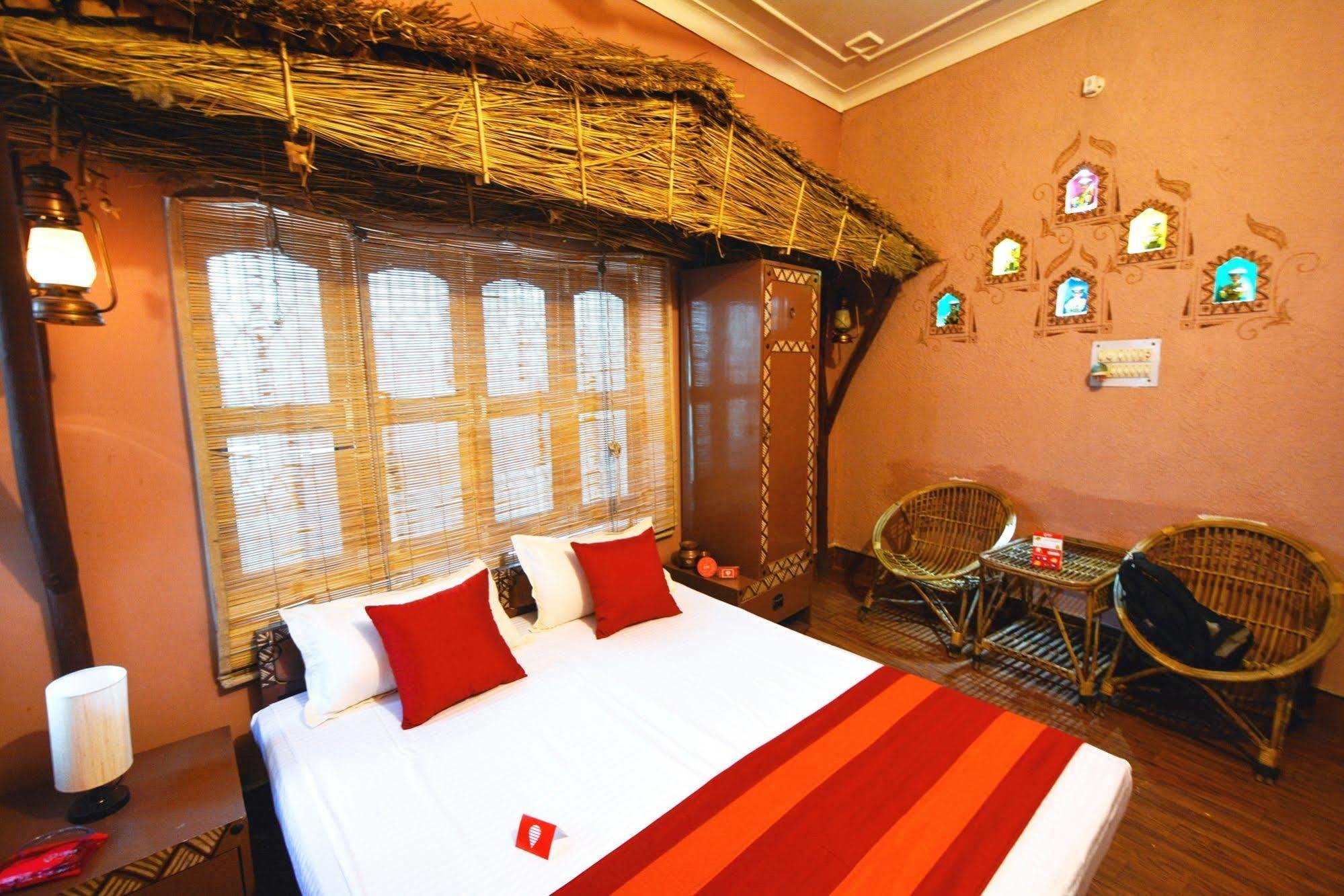 Ganges Inn Varanasi Exterior foto